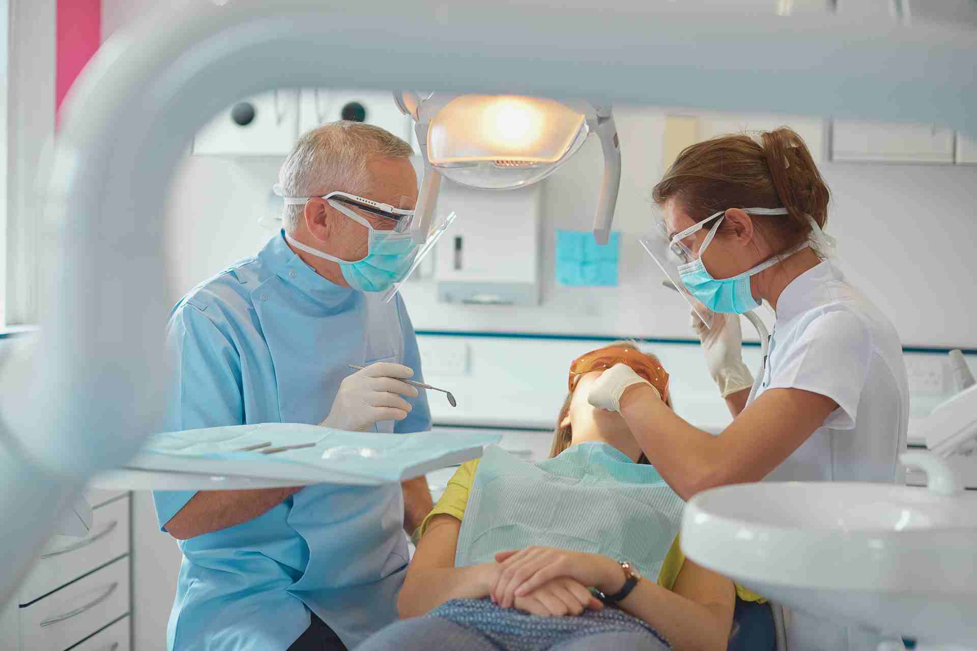 Dentist in Oak View, CA
